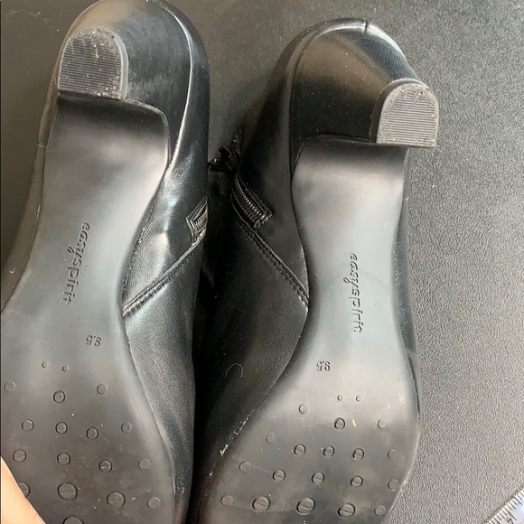 Black booties - Picture 2 of 4